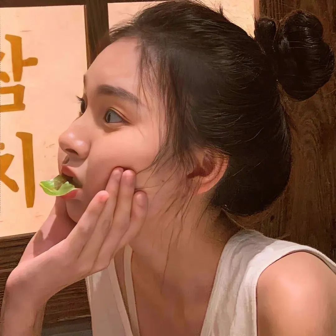 头像 | 情侣头像 | 降低期待，会发现人间处处是惊喜。